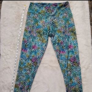 Onzie Graphic Yoga Tights